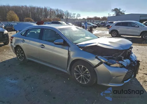 2016 Toyota Avalon Xle z USA, uszkodzony, nr VIN 4T1BK1EBXGU234499